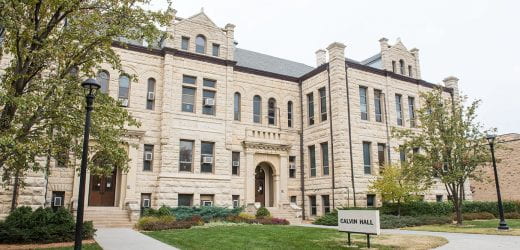 Photo of Calvin Hall, the home of K-State's College of Arts and Sciences